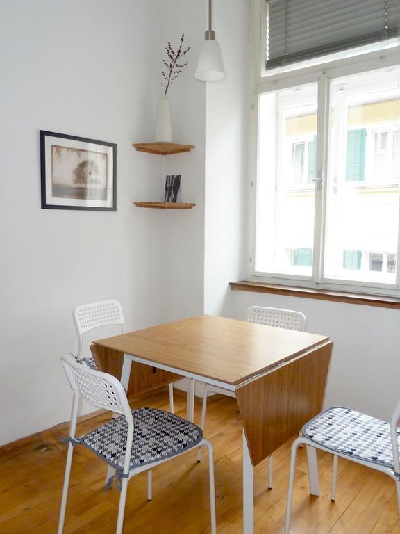 Apartment Jakominiplatz Graz Szoba fotó
